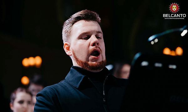 Артем Попов